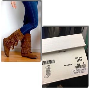 NIB Minnetonka Calf Hi 3-Layer Fringe Boot
